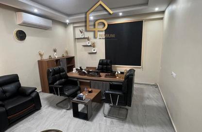 Apartment - 3 Bedrooms - 3 Bathrooms for rent in Al Hekma St. - Sheikh Zayed City - Giza